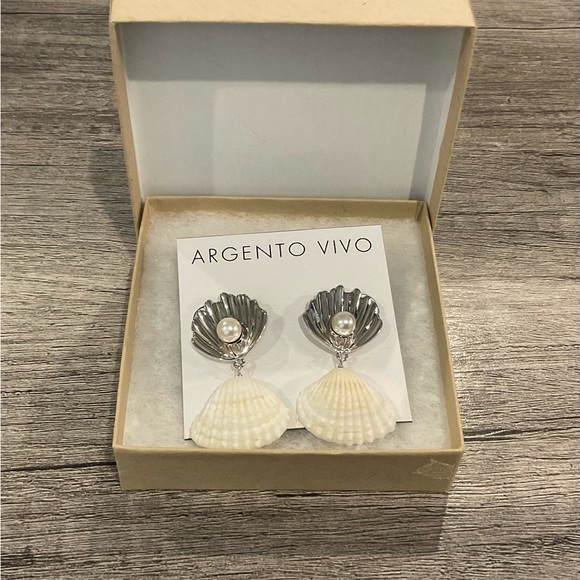 Argento Vivo Silver and Cream Shell Earrings - Picture 4 of 5